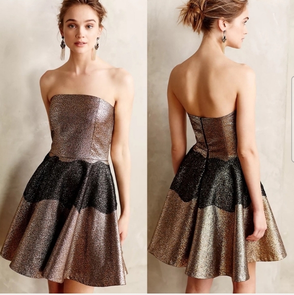 Sachin + Babi Dresses & Skirts - Anthropologie Sachin and Babi Foil Brocade Mini Dress size 8 black and gold